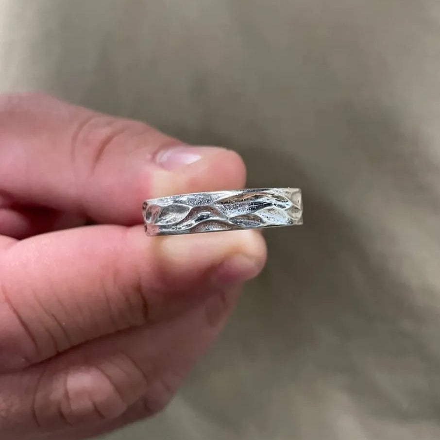 anillo plata hombre texturizado